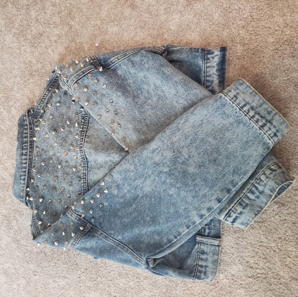 Jean jacket - Picture 3 of 7